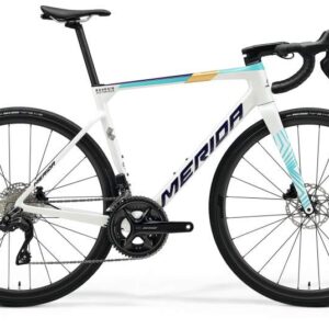 Bicicleta Merida Scultura 6000 105 Di2 Bahrain Victorious 2025